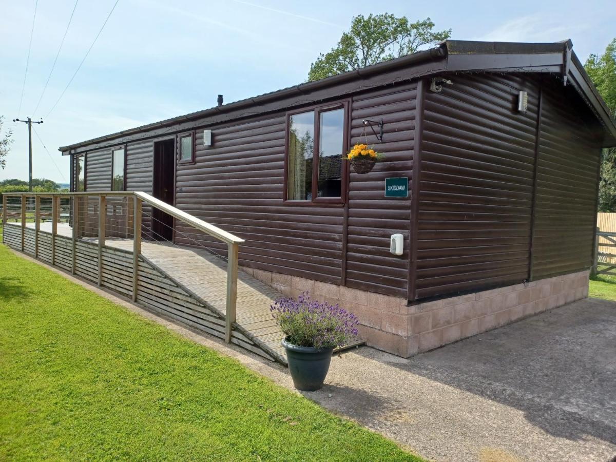 Green View Lodges Wigton Exterior photo