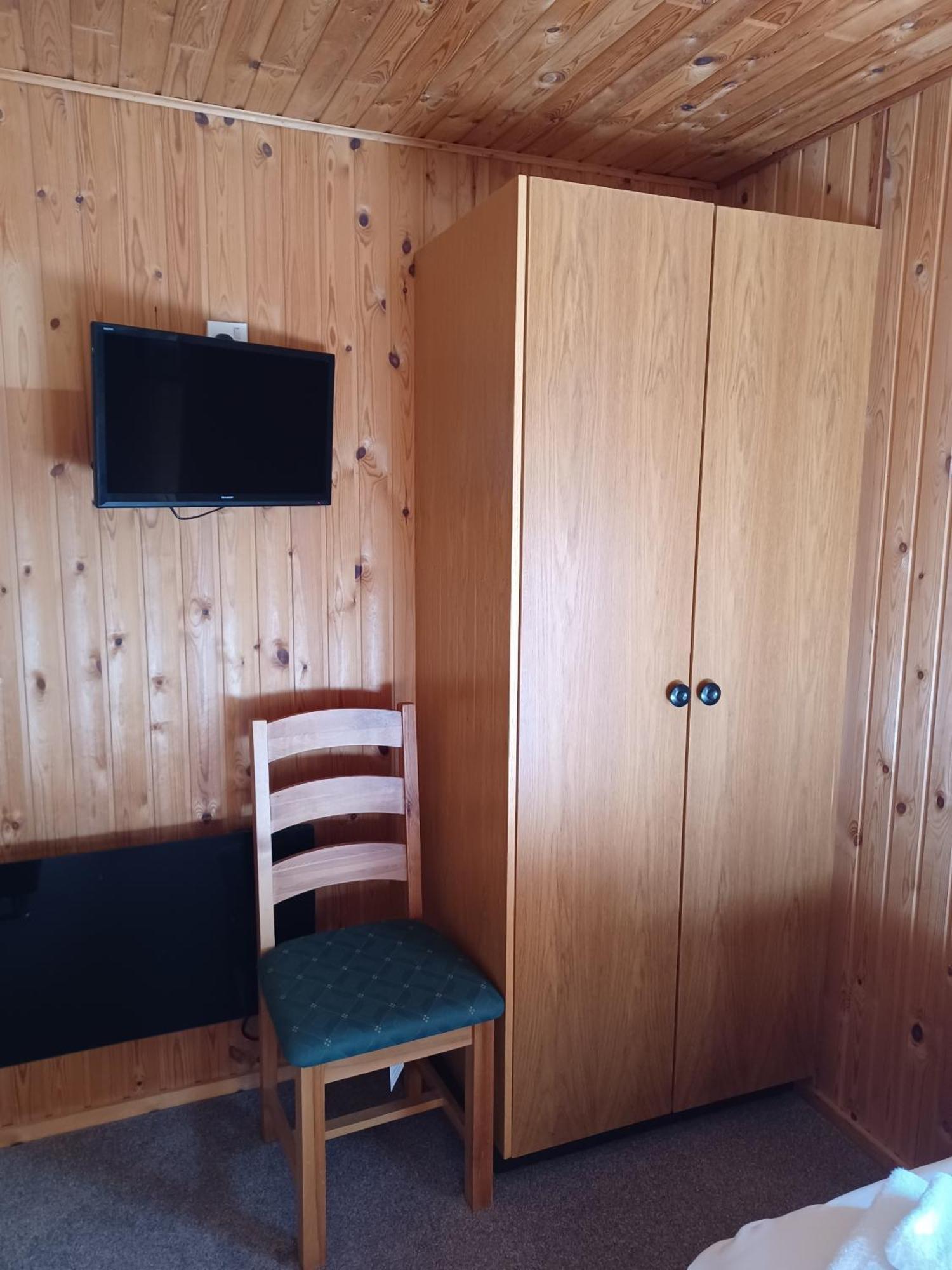 Green View Lodges Wigton Room photo