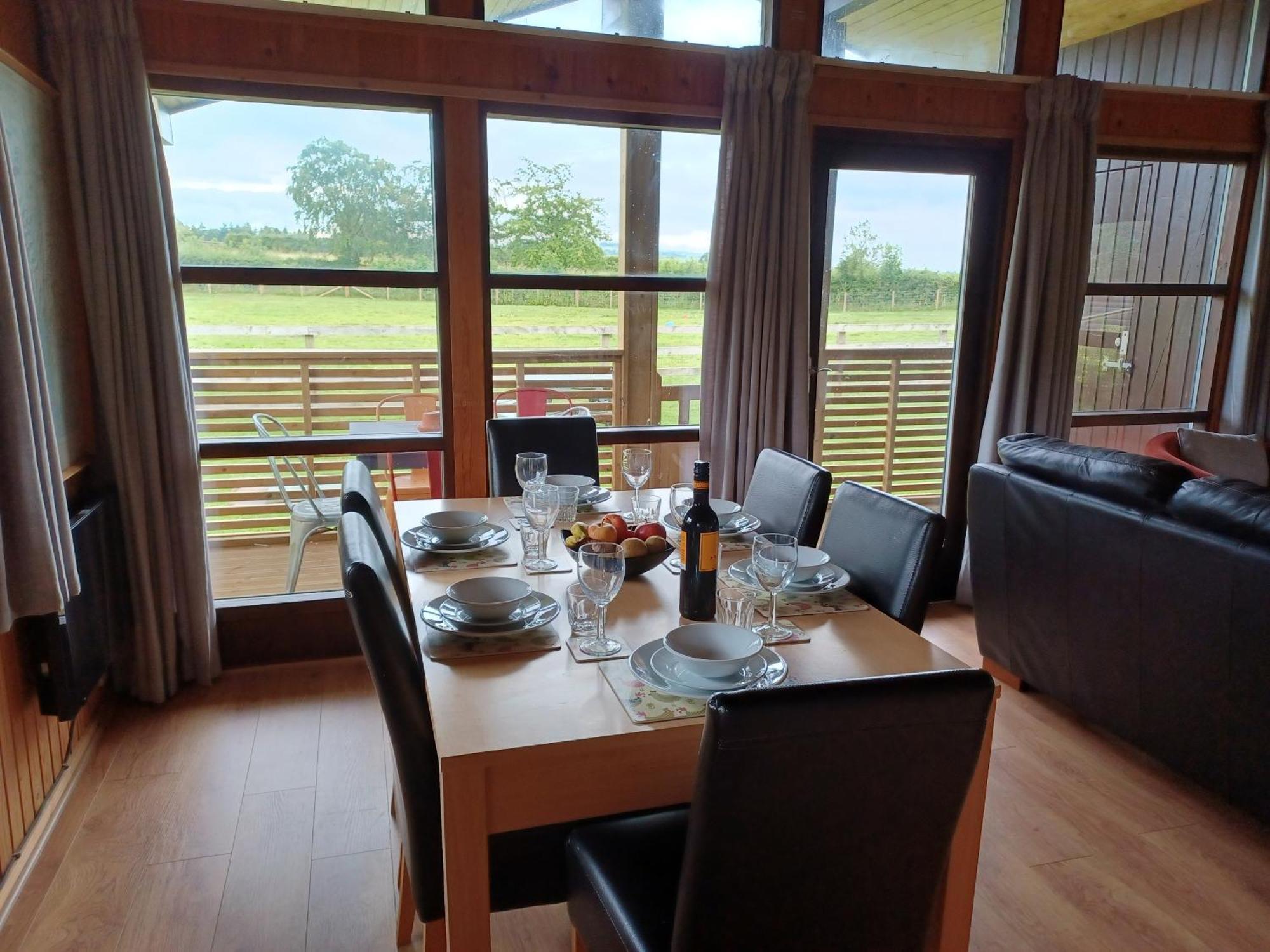 Green View Lodges Wigton Room photo